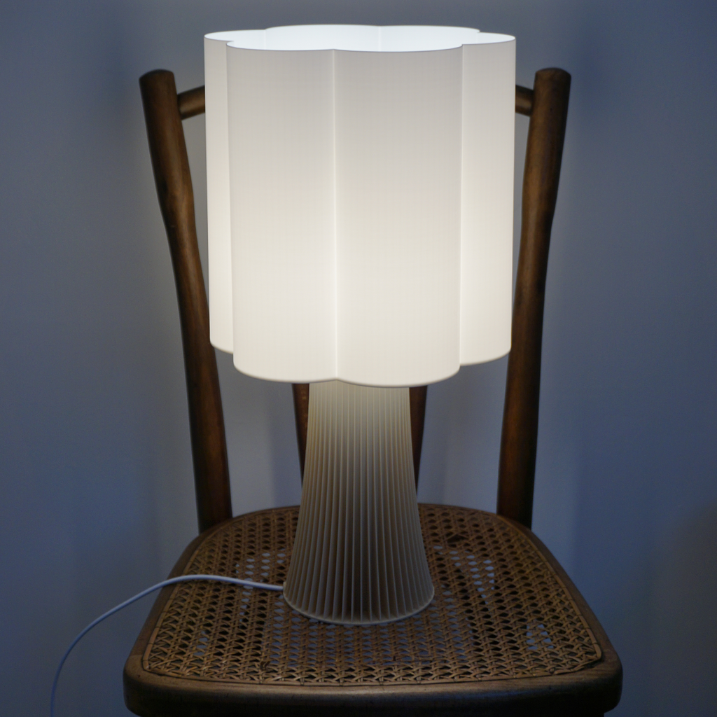 Irma Lamp | Beige & White