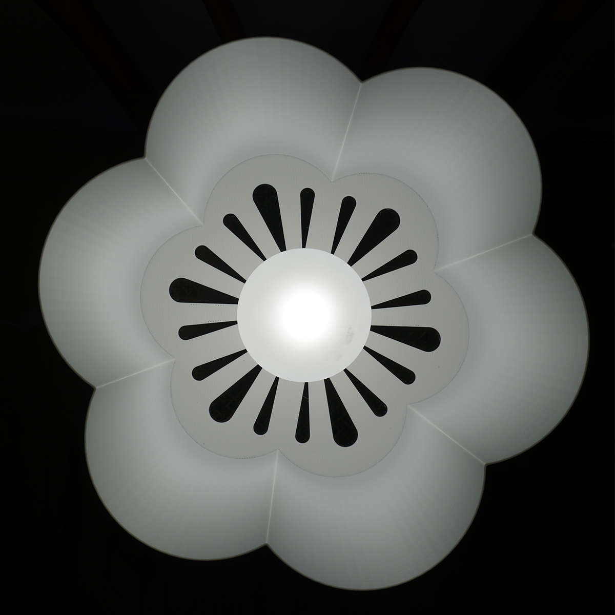 Irma Lamp | Beige & White