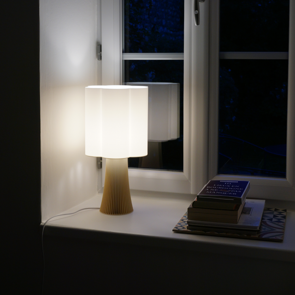 Irma Lamp | Beige & White